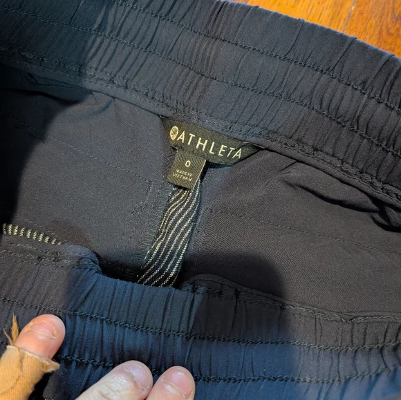 ATHLETA Women’s Batik‎ Midtown Ankle Pants - Picture 3 of 4